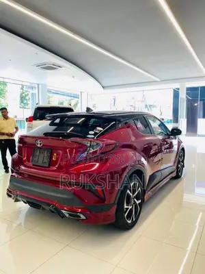 Toyota CHR NGX 10 2018 SUV (Used)