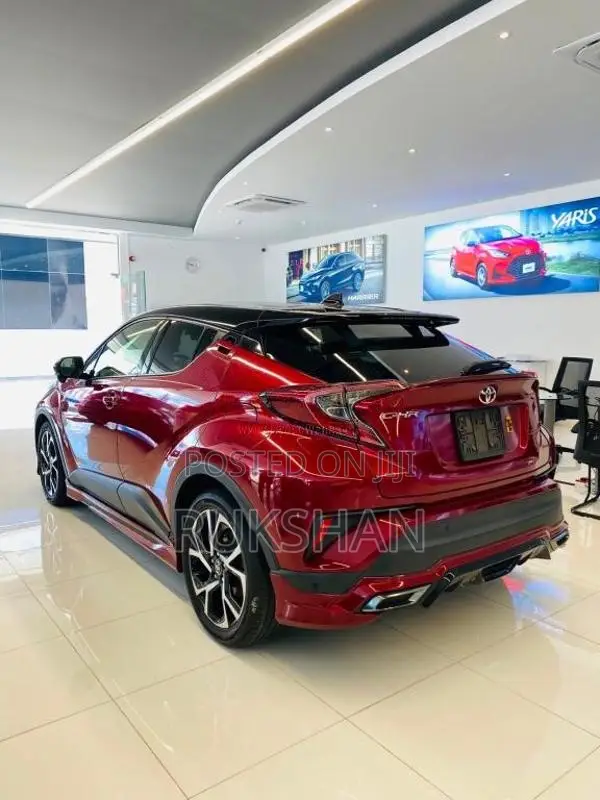 Toyota CHR NGX 10 2018 SUV (Used)