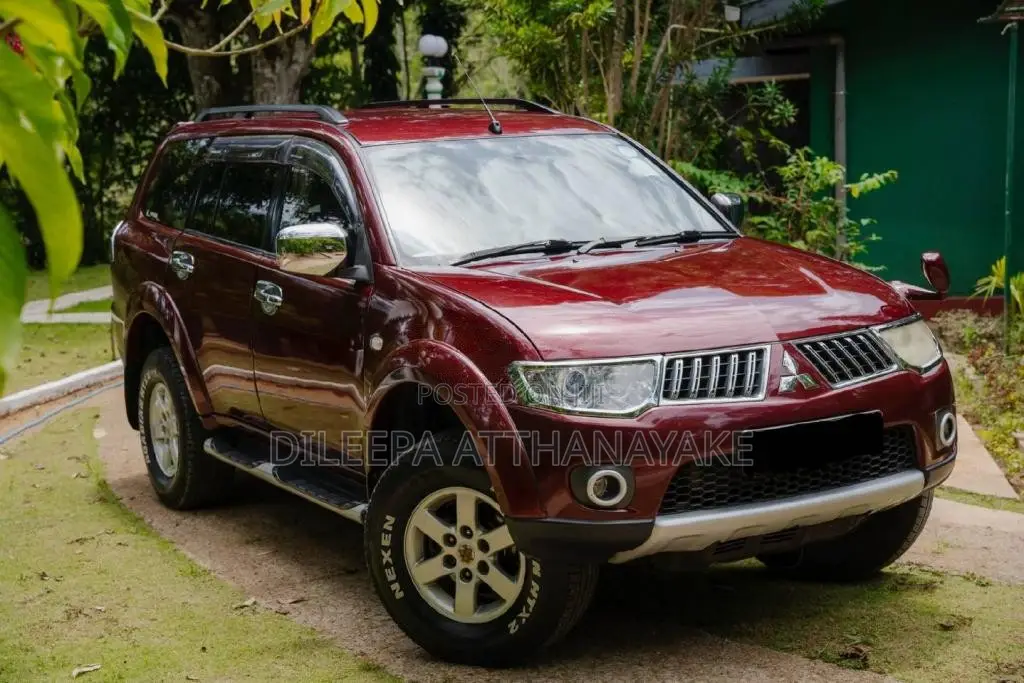 Mitsubishi Montero Sport 2012 SUV (Used)