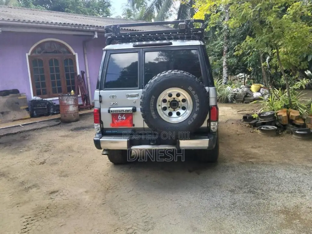 Toyota Land Cruiser 1992 SUV (Used)