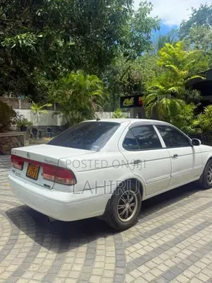 Nissan FB15 2002 Car (Used)