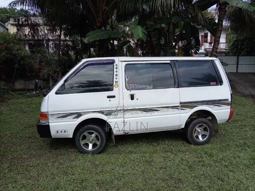 Toyota Vanette 1986 Van (Used)