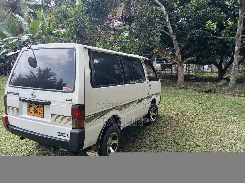 Toyota Vanette 1986 Van (Used)