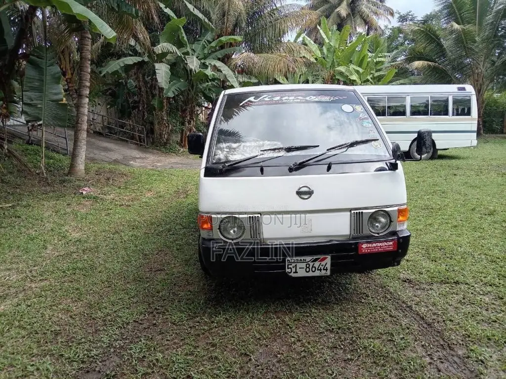 Nissan Vanette 1986 Van (Used)