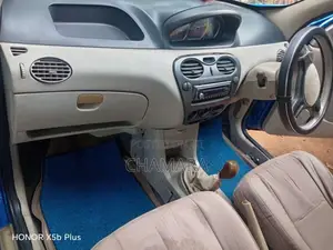 Micro Trend 2009 Car (Used)