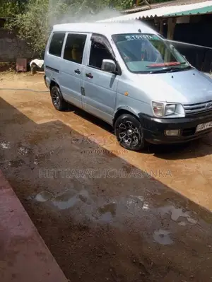 Toyota Liteace Noah CR41 1997 Van (Used)