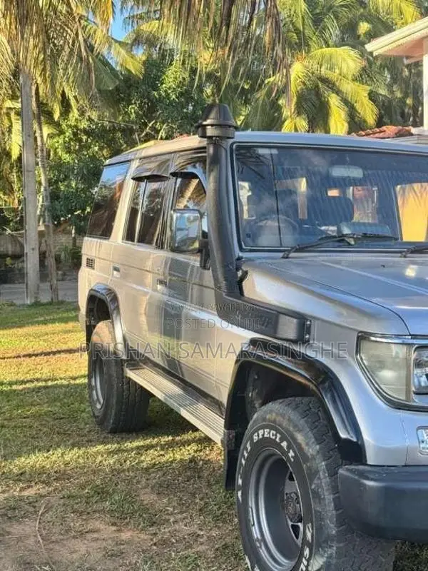 Toyota Prado 1992 SUV (Used)