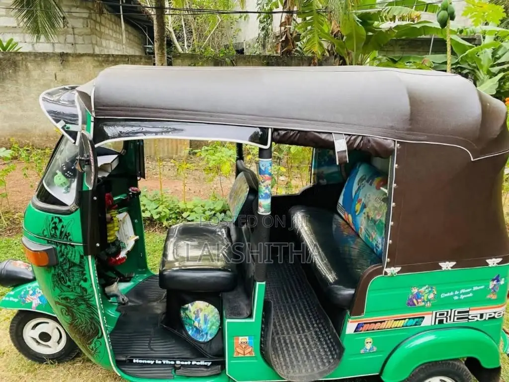 Bajaj 2 Stroke 2006 Three Wheel (Used)