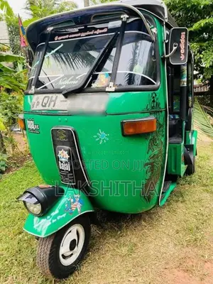 Bajaj 2 Stroke 2006 Three Wheel (Used)