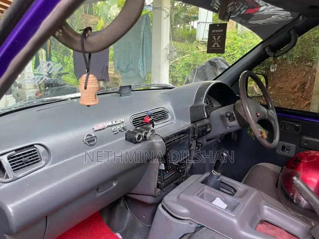 Nissan SERENA Turbo 1997 Van (Used)