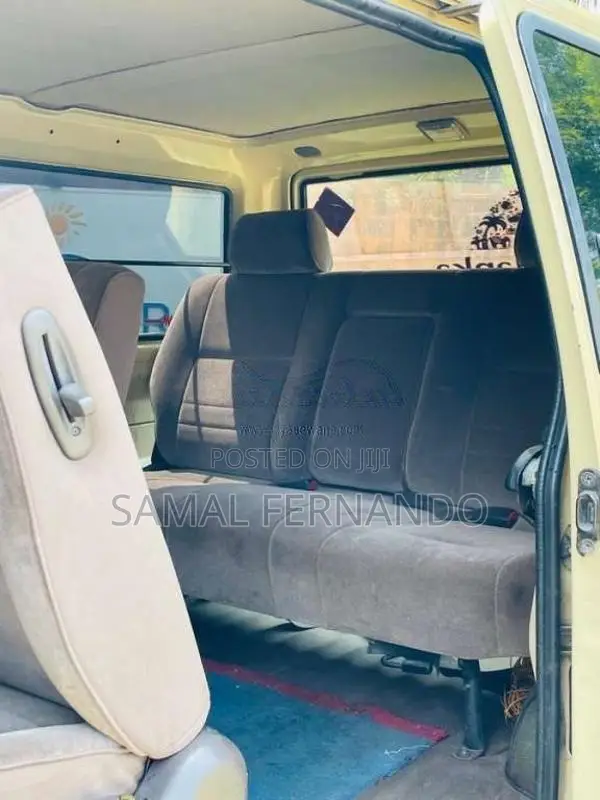 Mitsubishi L300 1980 Van (Used)