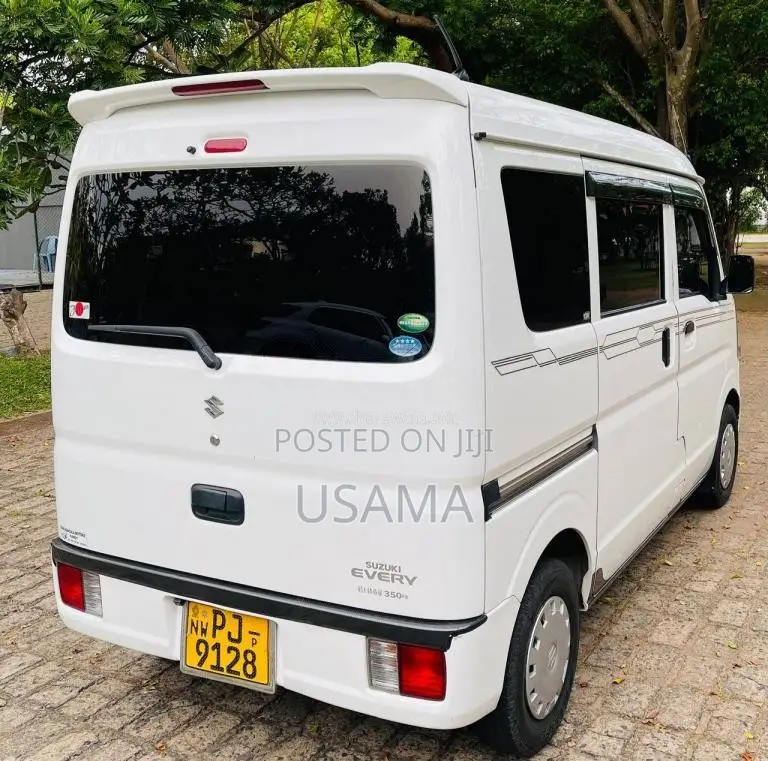 Suzuki Every 2019 Van (Used)