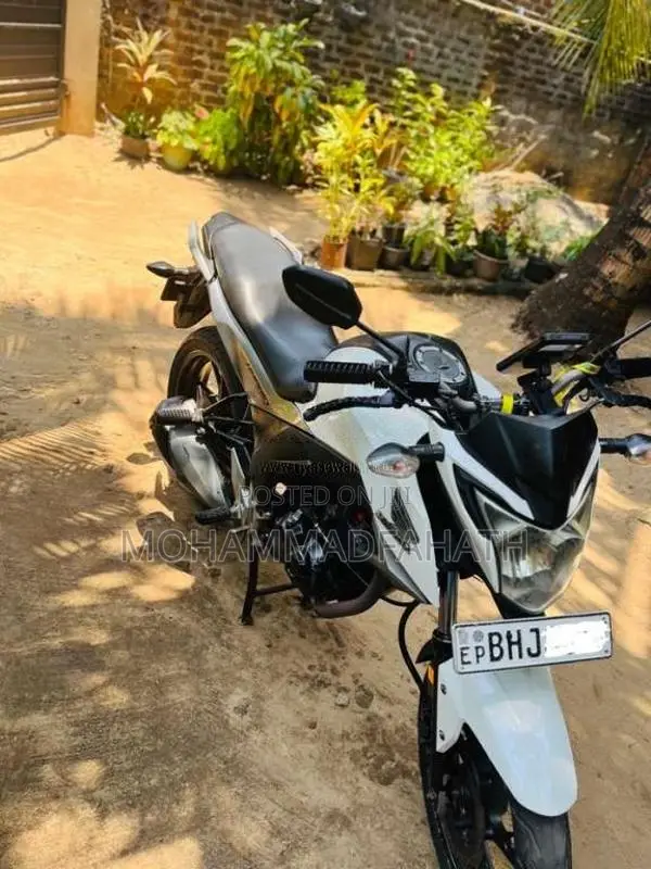 Honda Hornet 2018 Motorbike (Used)