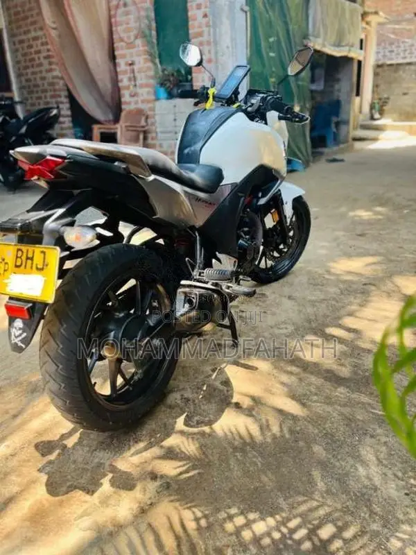 Honda Hornet 2018 Motorbike (Used)