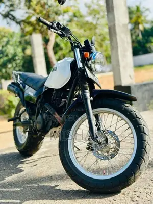 Yamaha Tw 2015 Motorbike (Used)