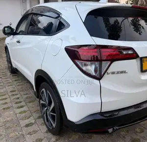 Honda Vezel Rs Sensing 2017 SUV (Used)