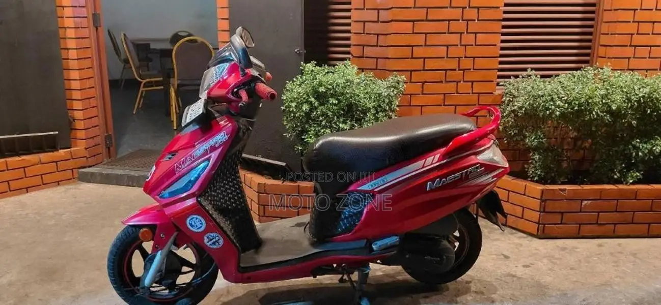 Hero Maestro EDGE 2017 Motorbike (Used)
