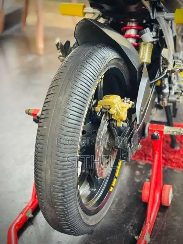 Bajaj Pulsar NS200 BHO 2019 Motorbike (Used)