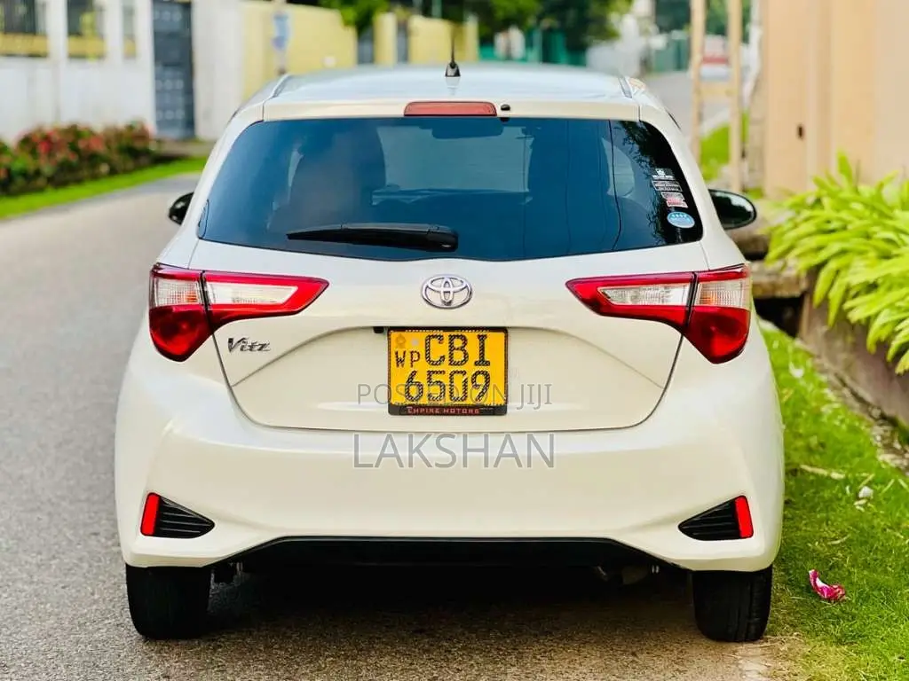 Toyota Vitz Safety 2018 Car (Used)