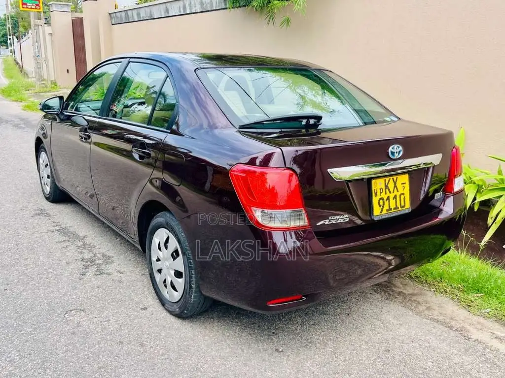 Toyota Axio Interior 2014 Car (Used)