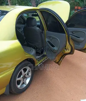 Kia Rio LS 2001 Car (Used)