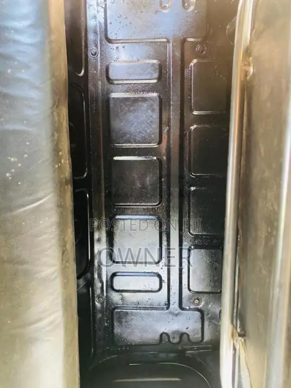 Bajaj 4 Stroke 2015 Three Wheel (Used)