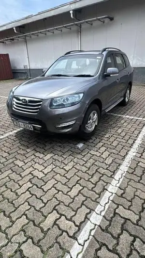 Hyundai Santa Fe 2011