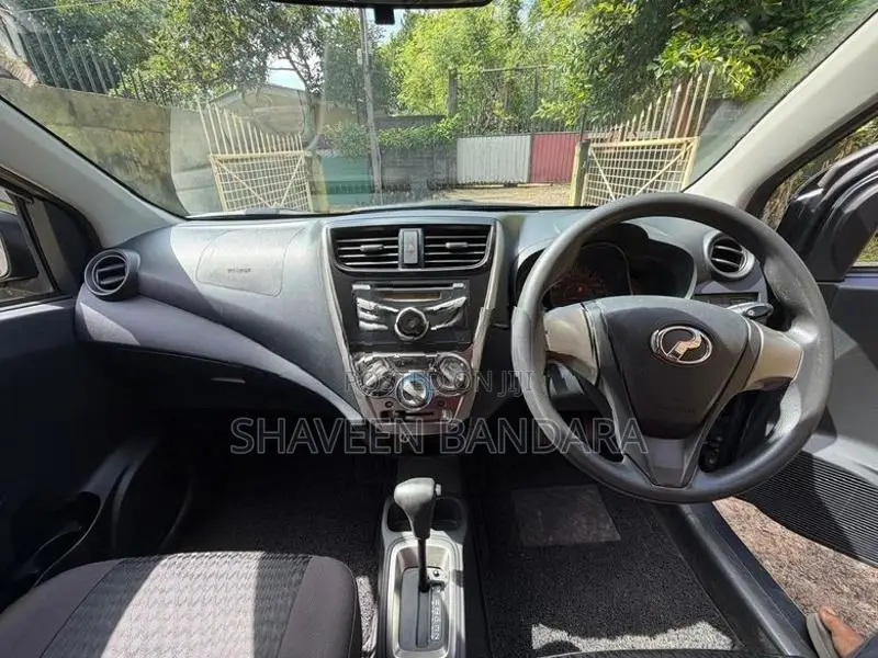 Perodua Axia G 2016