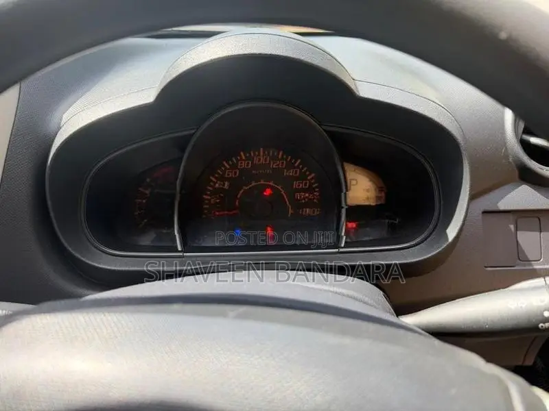 Perodua Axia G 2016