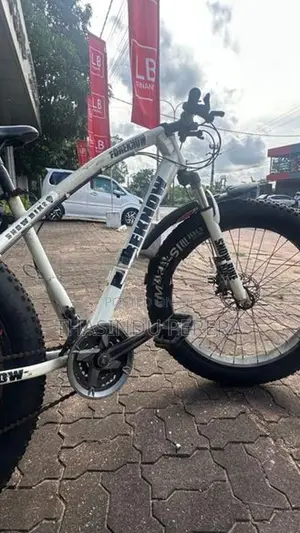 FOREKNOW 26×4.0 Fat Bike – Shimano 7 Speed