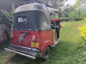 Bajaj RE 2006