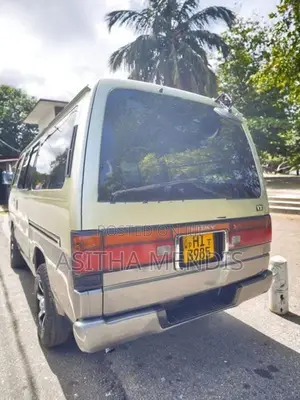 Nissan Caravan 1998