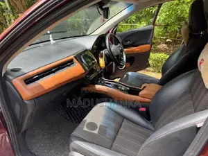 Honda Vezel RU3 2015