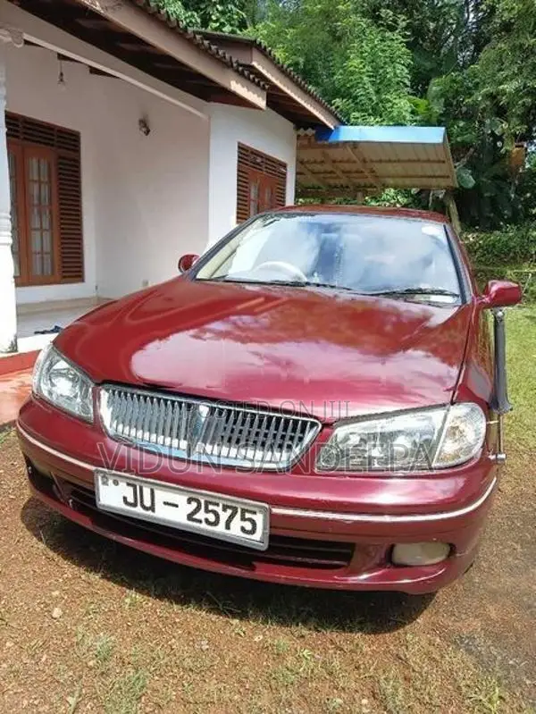 Nissan Sunny 2001