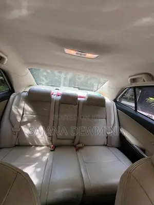 Toyota Premio 2017