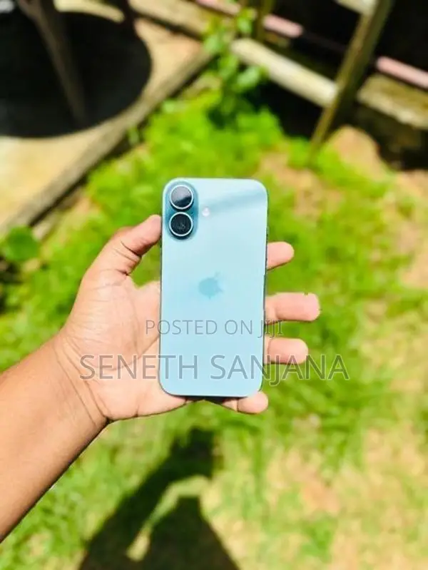 Apple iPhone 16 (Used)