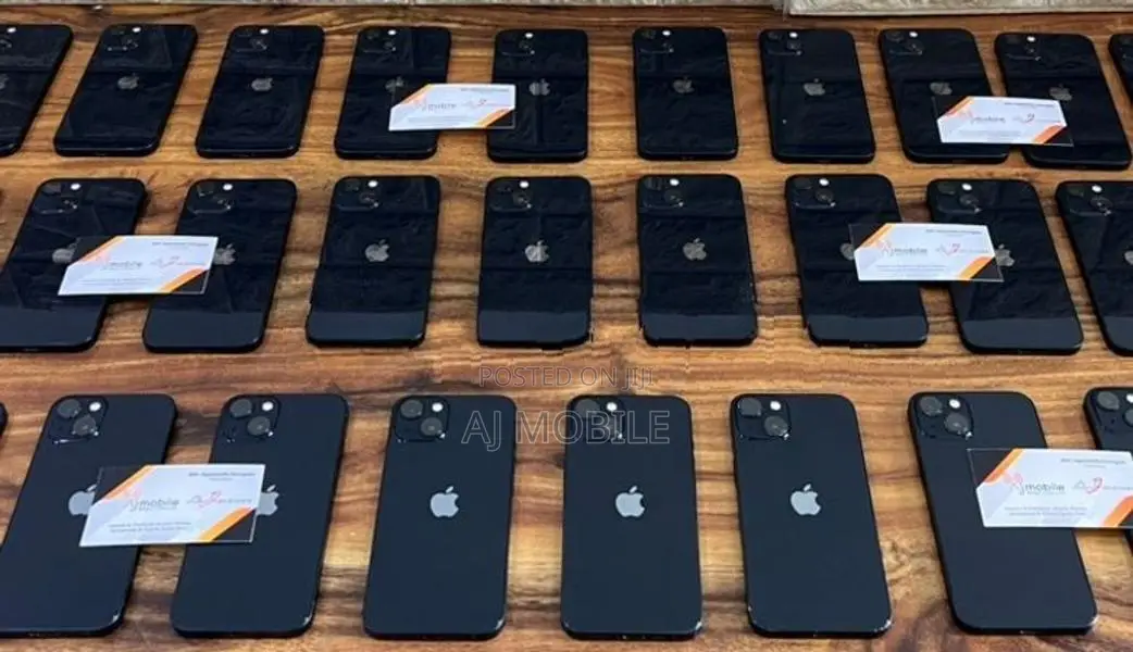 Apple iPhone 14 256GB (Used)