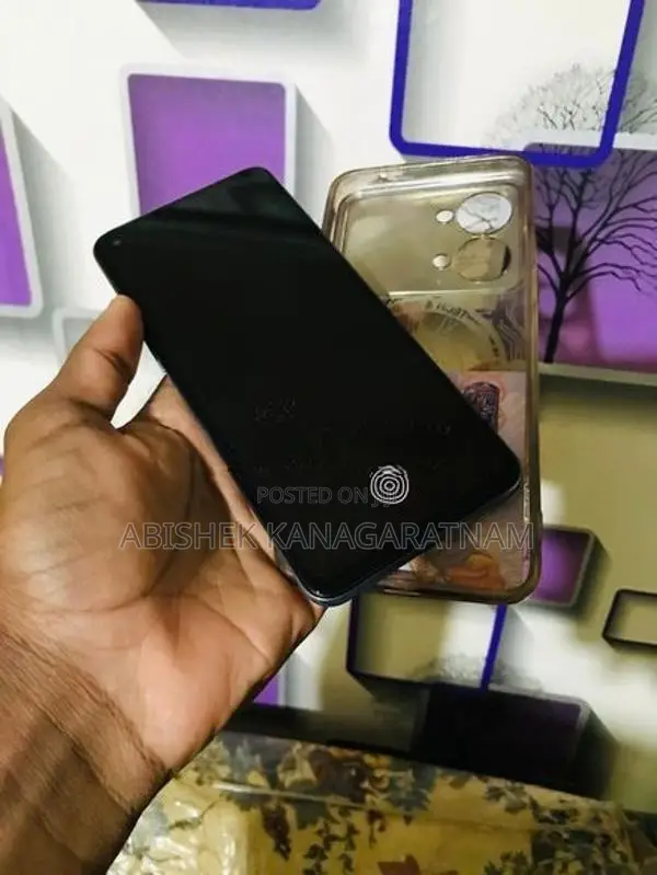 OnePlus Nord 2T 5G (Used)