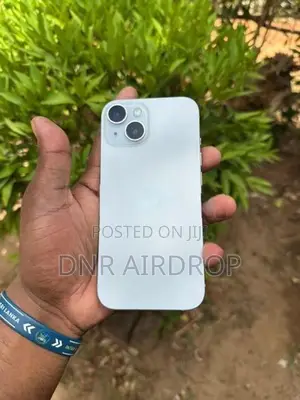 Apple iPhone 15 128 Gb (Used)