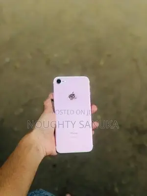 Apple iPhone 7 (Used)
