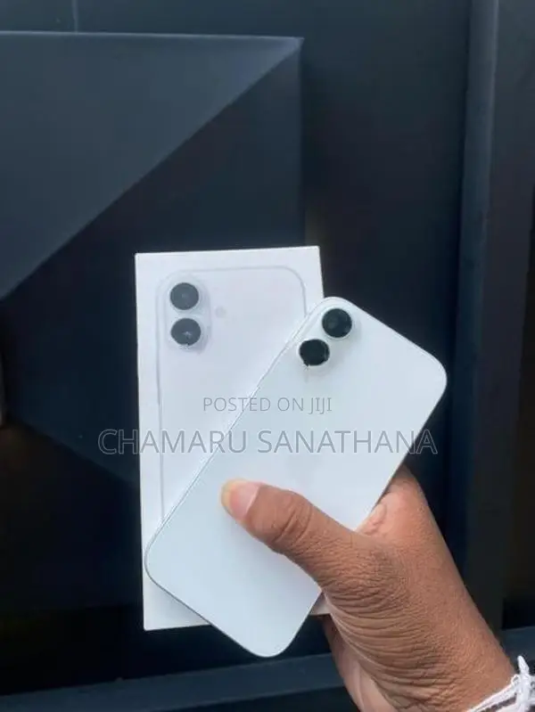 Apple iPhone 17 (Used)