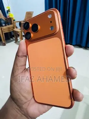 Apple iPhone 17 Pro Max Cosmic Orange (Used)