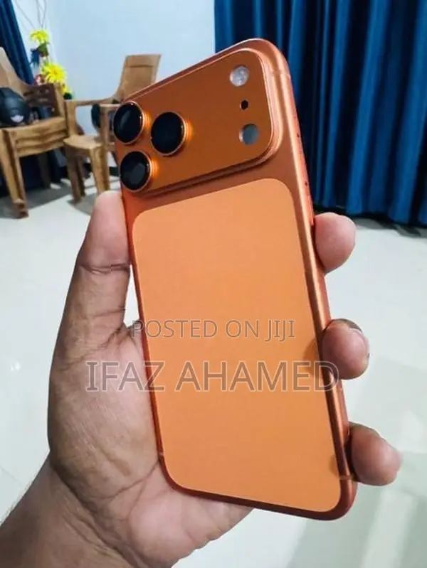 Apple iPhone 17 Pro Max Cosmic Orange (Used)