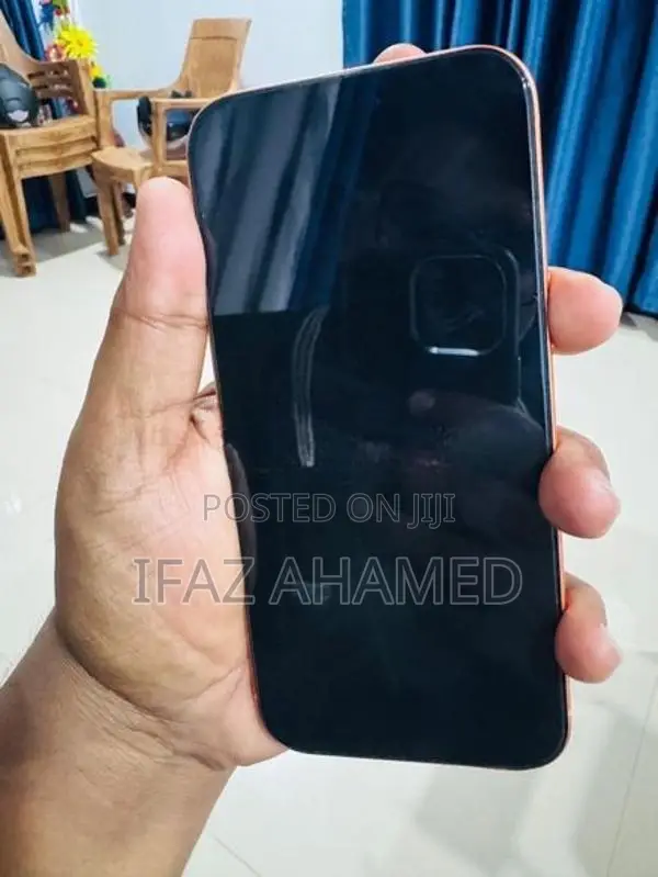 Apple iPhone 17 Pro Max Cosmic Orange (Used)