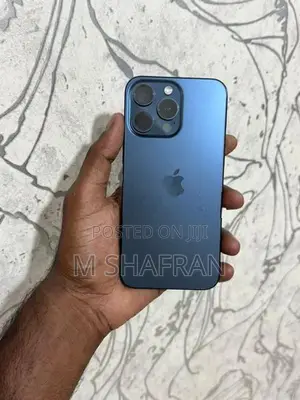 Apple iPhone 15 Pro Max 256gb (Used)