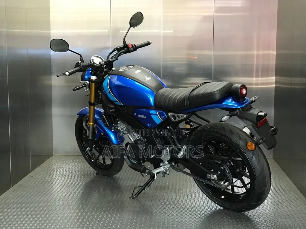 New Yamaha 2025 Blue