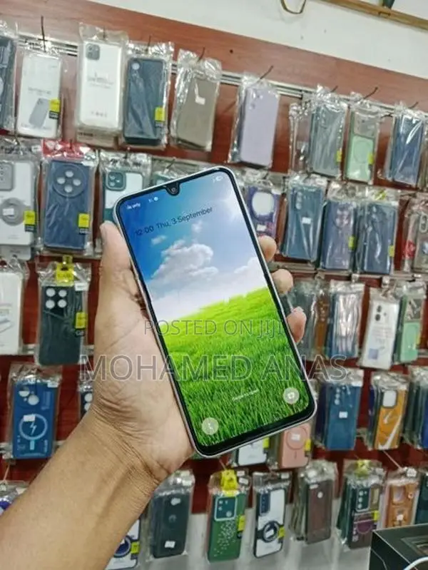 Samsung Galaxy A17 (Used)