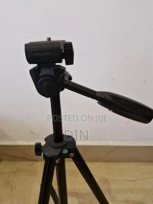 Tripod Yunteng 680RM