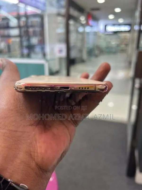 Apple iPhone 11 Pro Max 512GB (Used)