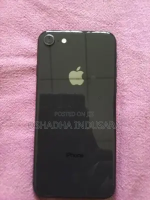 Apple iPhone 8 (Used)